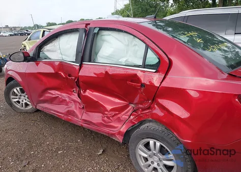 2013 Chevrolet Sonic Lt Auto z USA, uszkodzony, nr VIN 1G1JC5SH0D4177909